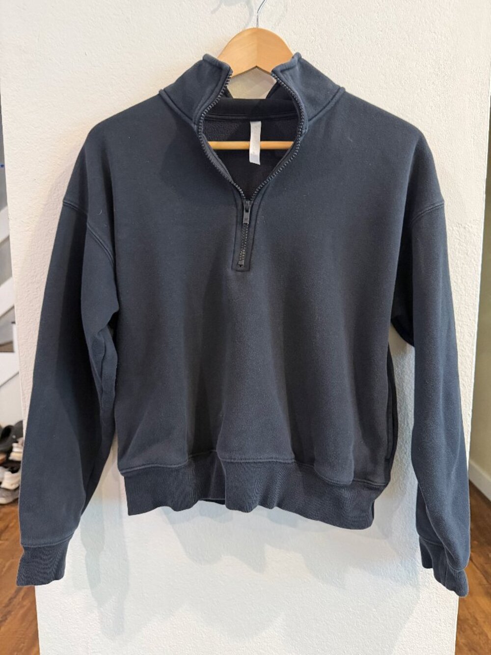Fabletics Black Quarter Zip Pullover Sweatshirt Medium Fleece